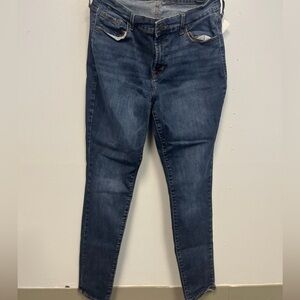 0224-10 Old Navy Rockstar Mid-Rise Jeans